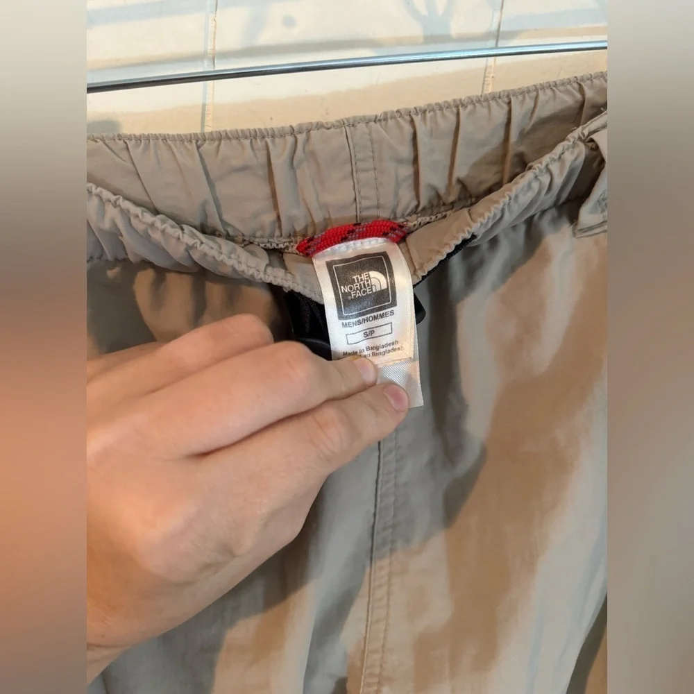 The North Face Tan Cargo Lined Shorts with Elastic Waistband, Size S
